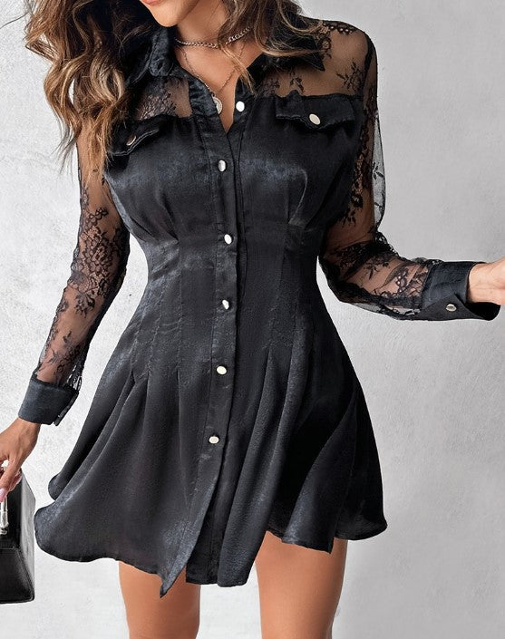 Ultima moda: mini abito nero elegante donna, maniche lunghe, perfetto per un outfit da sera sofisticato e moderno.