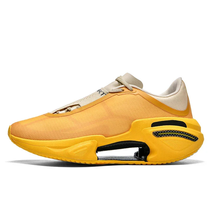 Scarpe da ginnastica uomo, progettate per aderenza eccellente su diverse superfici.