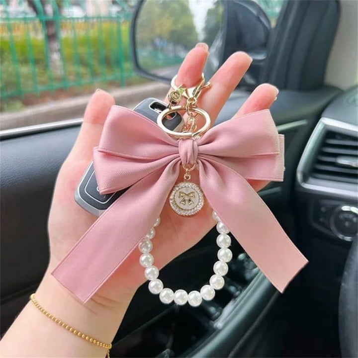 Laccetto telefono donna, perline colorate macaron e fiore, perfetto per personalizzare il tuo device.