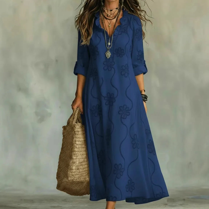 Abito estivo floreale da donna, leggero e versatile, per vacanze o moda casual.