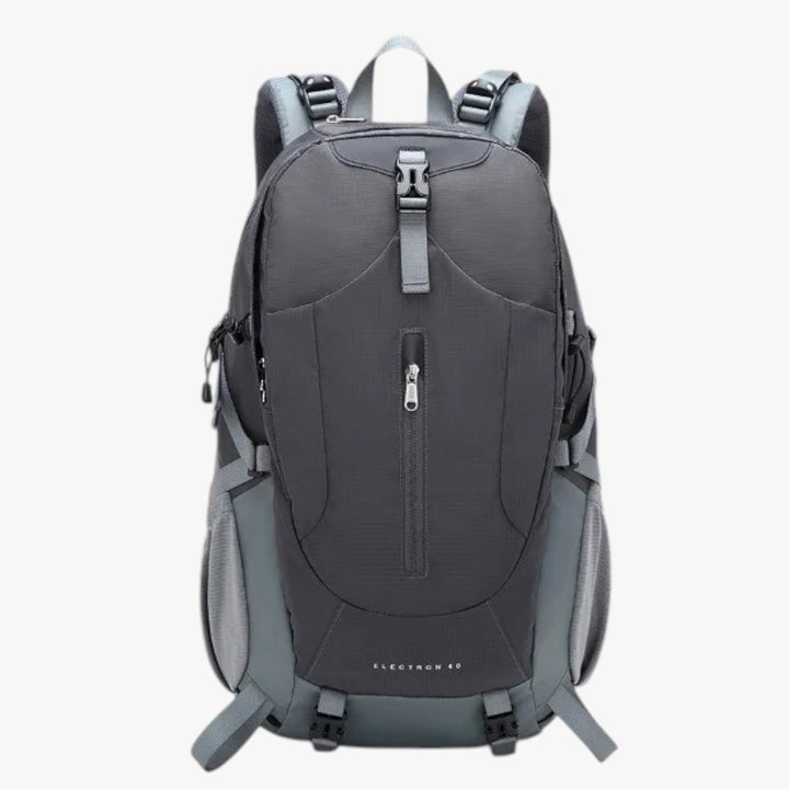 Zaino outdoor uomo 40L, robusto e capiente per escursioni, campeggio e viaggi. Design ergonomico.