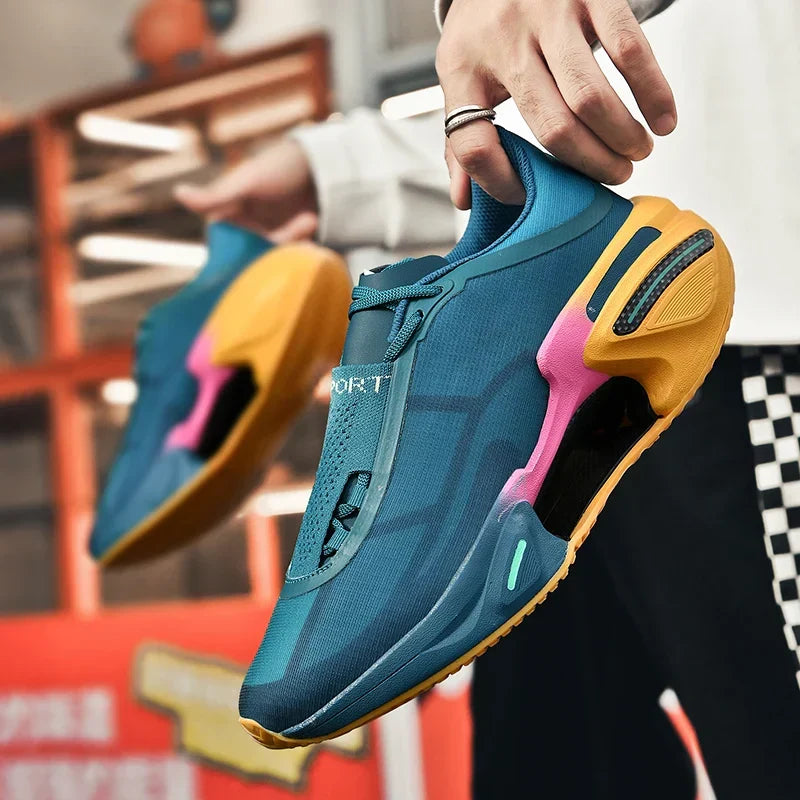 Sneakers uomo sportive con sistema di ammortizzazione avanzato per lunghe camminate.