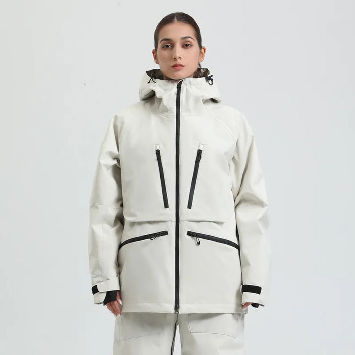 Sciare con giacca snowboard unisex performante, comfort elevato per ogni avventura.