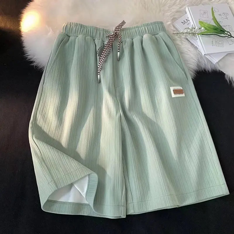 Activewear unisex: shorts sportivi leggeri, traspiranti quick dry. Ideali per allenamento, corsa e sport.