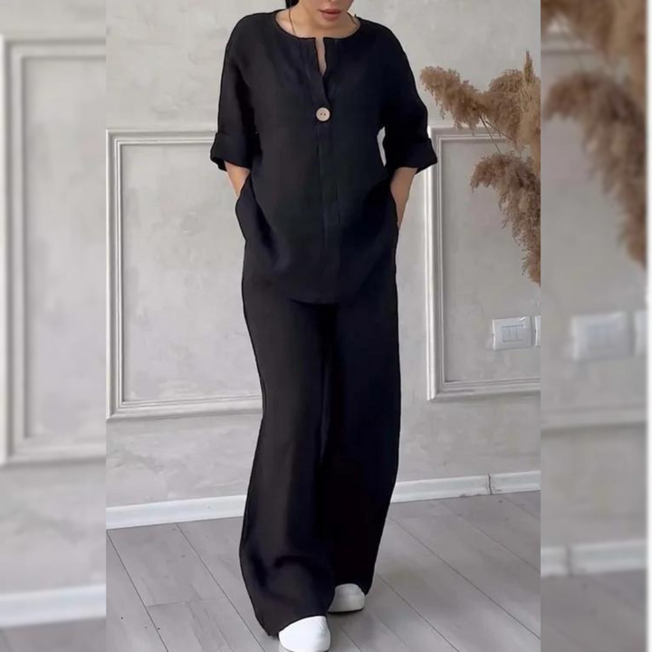 Giacca elegante estiva del set donna due pezzi, con taglio sartoriale e maniche lunghe, ideale per outfit chic.