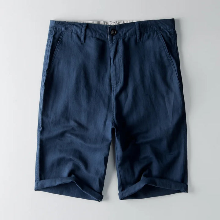 Short chino uomo versatili, ideali per outfit estivi casual chic, garantiscono stile e comfort per ogni occasione.