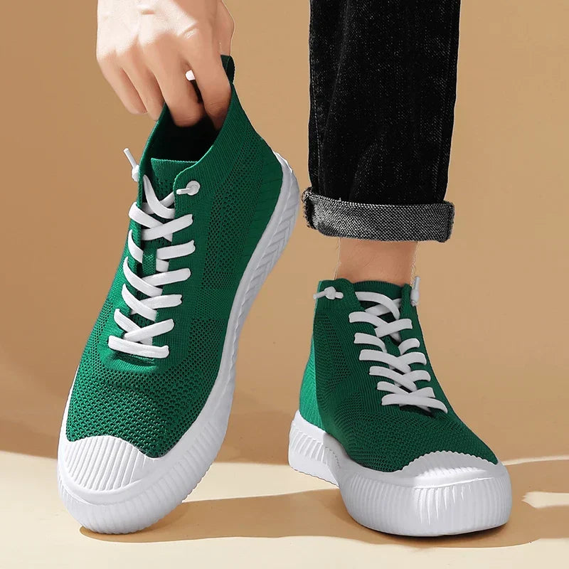 Scarpe uomo stile high-top senza lacci. Sneakers traspiranti con soletta ortopedica, perfette per il casual chic.