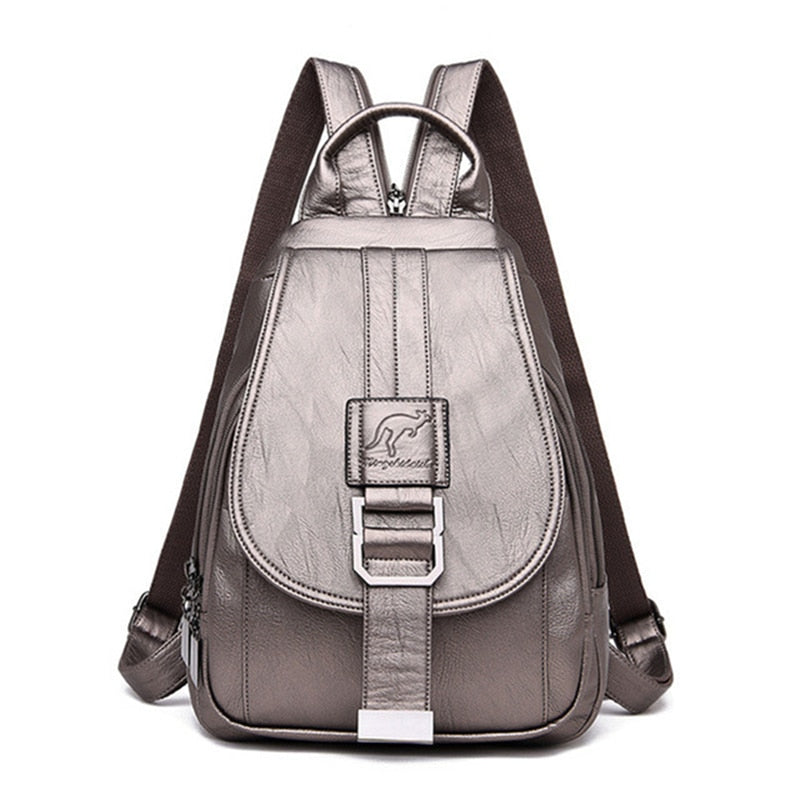 Zaino mini similpelle morbida, per donna, stile casual chic, comodo e alla moda.