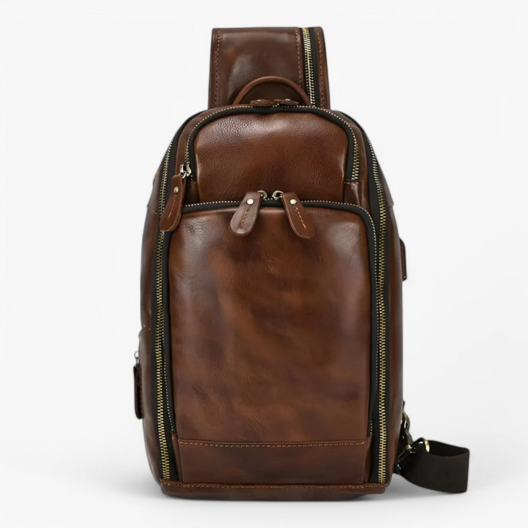 Borsa da petto uomo, accessorio indispensabile per custodire oggetti personali in sicurezza, colore caffè.