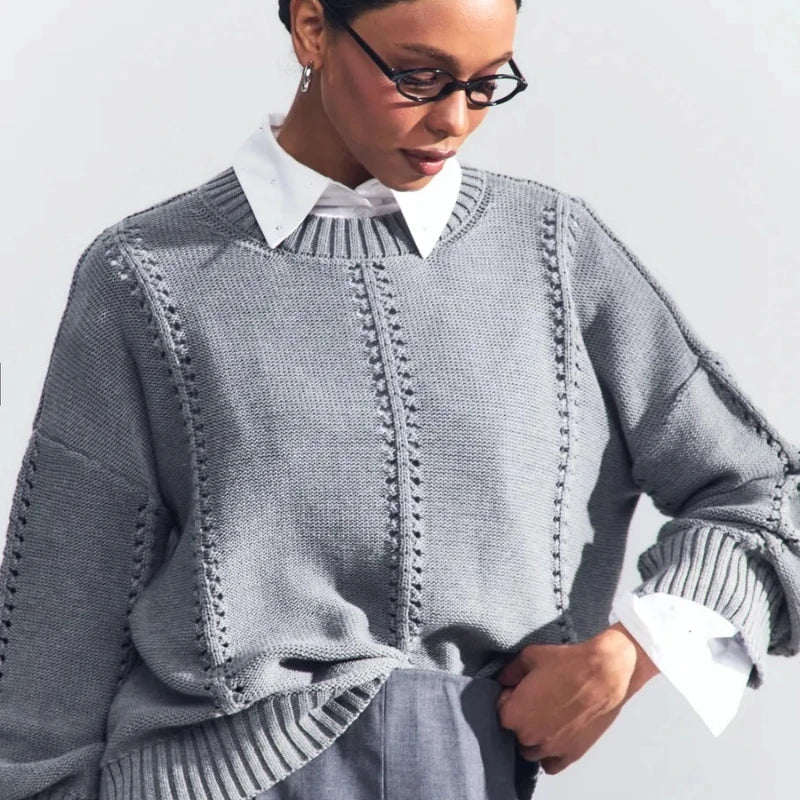 Maglione donna oversize con girocollo, un must-have per l'armadio.