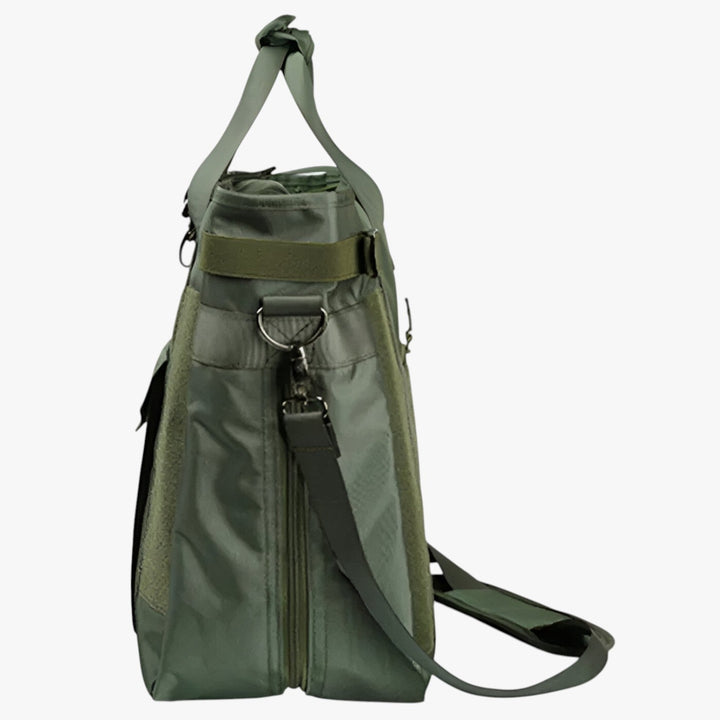 Borsone unisex verde, pieghevole, multiuso per viaggi e attività sportive. Bagaglio a mano con manici robusti.