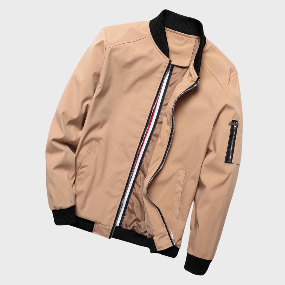 Giacca bomber uomo, elemento essenziale per la moda maschile versatile, elegante e sempre attuale.
