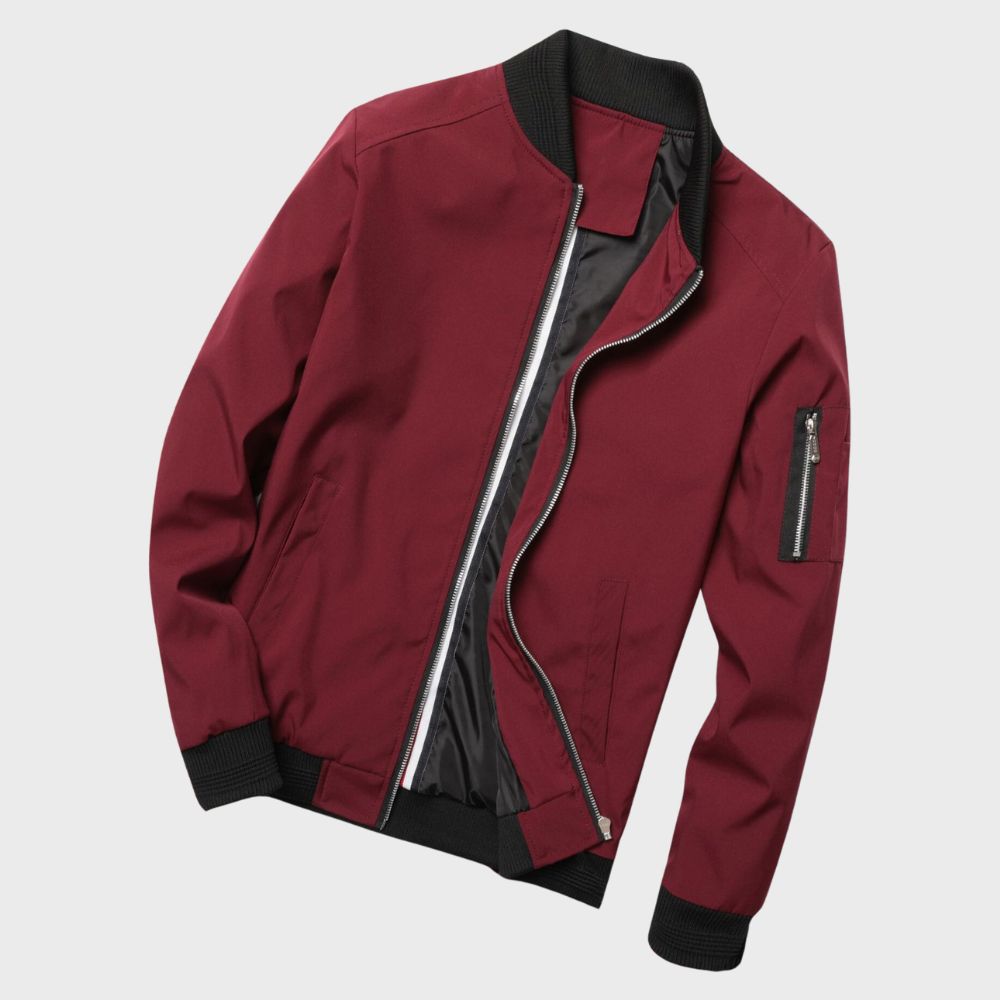 Giubbotto bomber uomo per tutte le stagioni, un capospalla elegante e casual per la moda maschile.