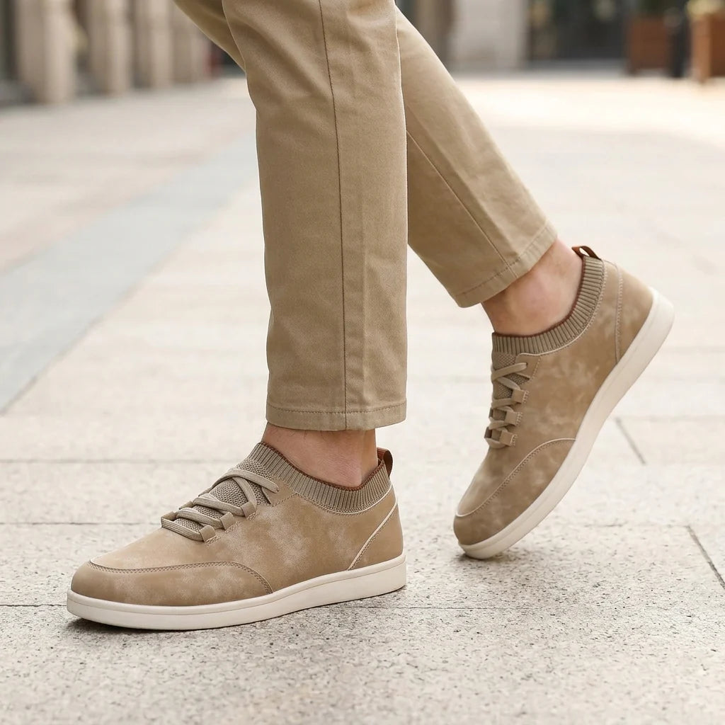 Scarpe uomo eleganti sportivo, design vintage e colletto morbido per comfort quotidiano. Ideale per un look casual.