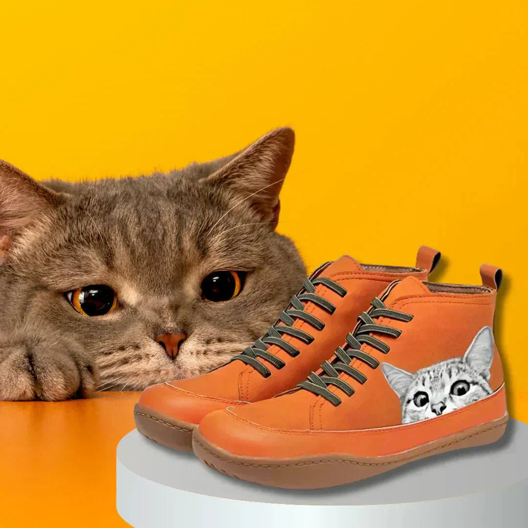 Scarpe alte donna comode con stampa gatto, ideali per un look unico e alla moda.