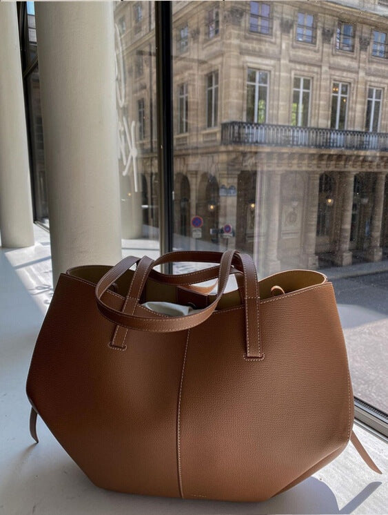 Borsa tote donna in pelle vintage, spaziosa e funzionale, ideale come borsa capiente per ogni giorno.