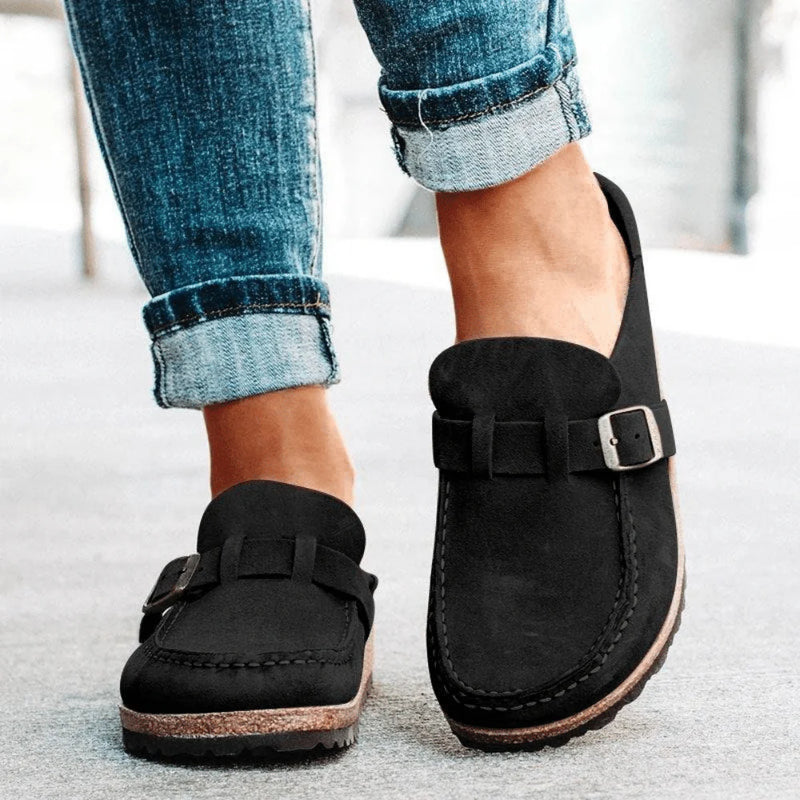 Sandali donna casual eleganti con fibbia regolabile, ideali per comfort estivo quotidiano e stile versatile.