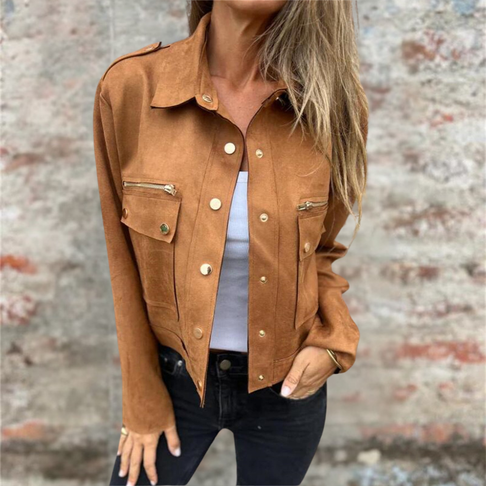 Giacca da donna autunnale con bottoni e maniche lunghe, perfetta per un look casual ed elegante.