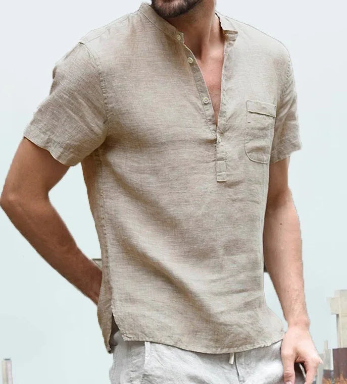 Fresca camicia estiva uomo con collo coreana, maniche corte, per massimo comfort e stile casual.