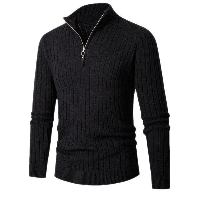 Moda uomo: maglione a coste, collo alto con mezza zip. Un capo essenziale, elegante e alla moda per l'inverno.