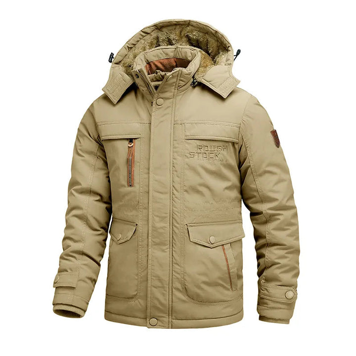 Giacca tattica invernale uomo color khaki, calda e impermeabile. Perfetta per avventura, trekking e viaggio.