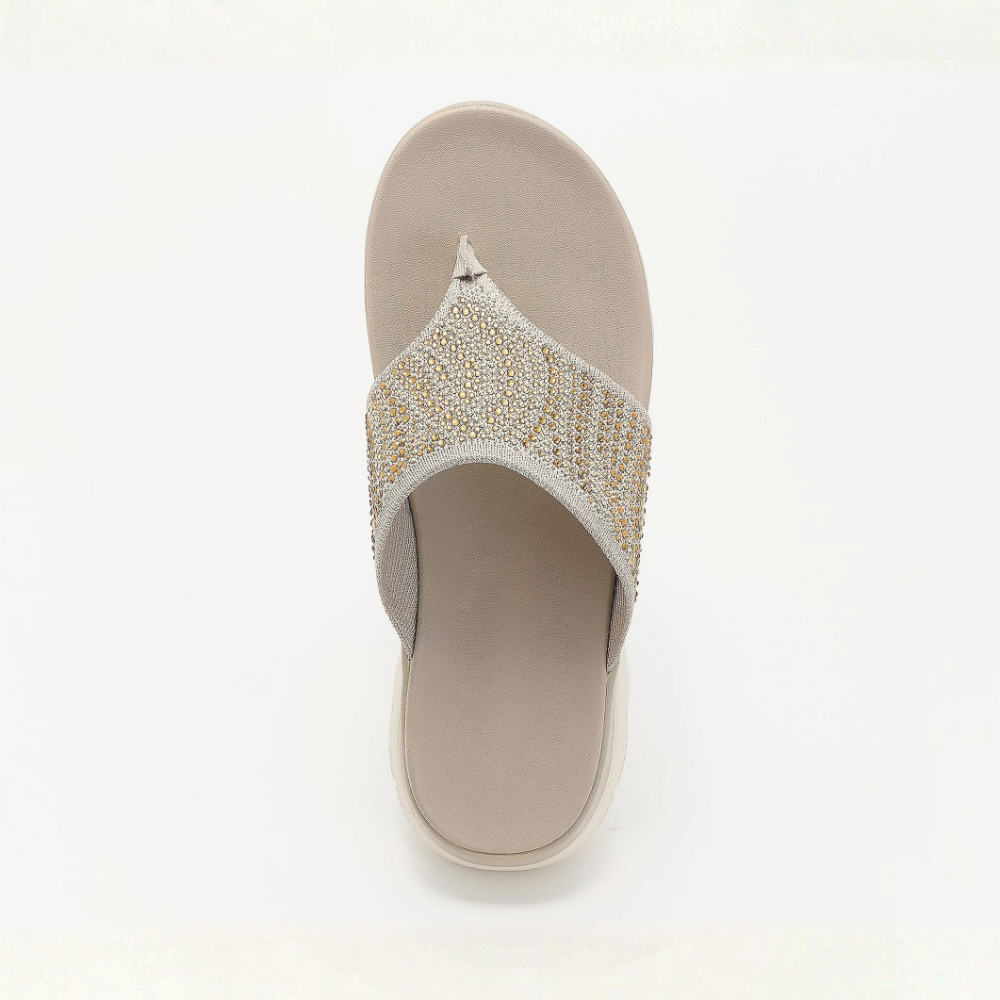 Sandali infradito da donna comodi e stilosi, con dettagli crystal per un'estate confortevole.