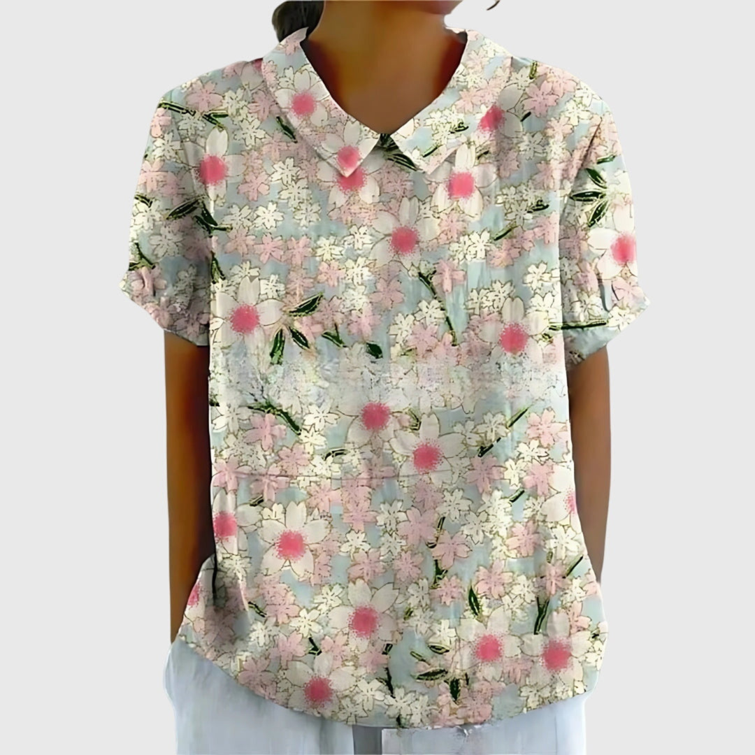 Blusa donna casual-elegante con stampa floreale, maniche corte e colletto classico, per l'estate.
