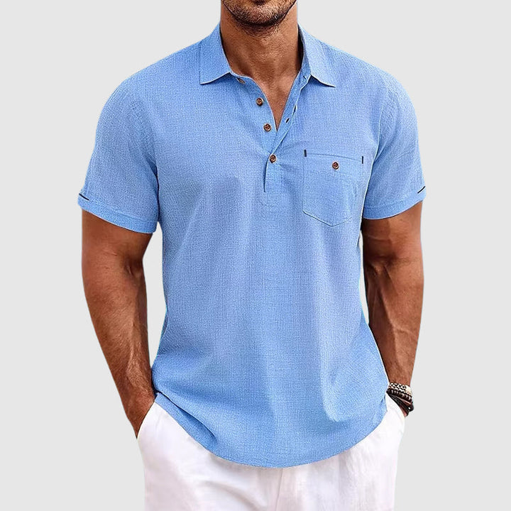 Polo estiva da uomo leggera e traspirante con vestibilità moderna, ideale per il look casual.