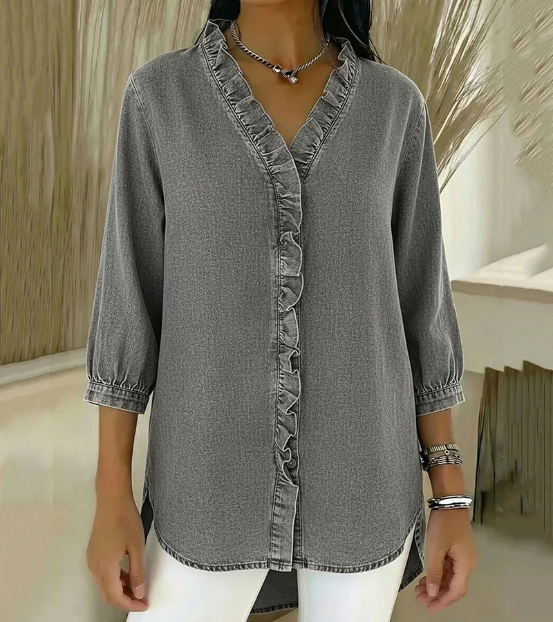 Blusa da donna scollo a V con ruches e maniche ¾, per un look elegante e confortevole.
