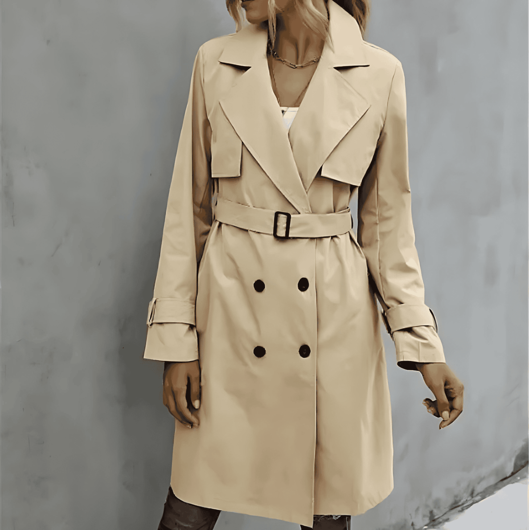 Trench donna doppiopetto elegante color kaki. Perfetto per primavera e autunno, aggiunge un tocco di classe al tuo look.