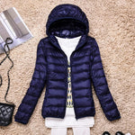 Blu navy con cappuccio
