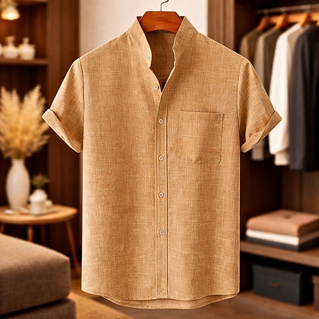 Camicia casual uomo a manica corta, perfetta per look quotidiani o serate estive. Stile elegante e comfort assicurato.