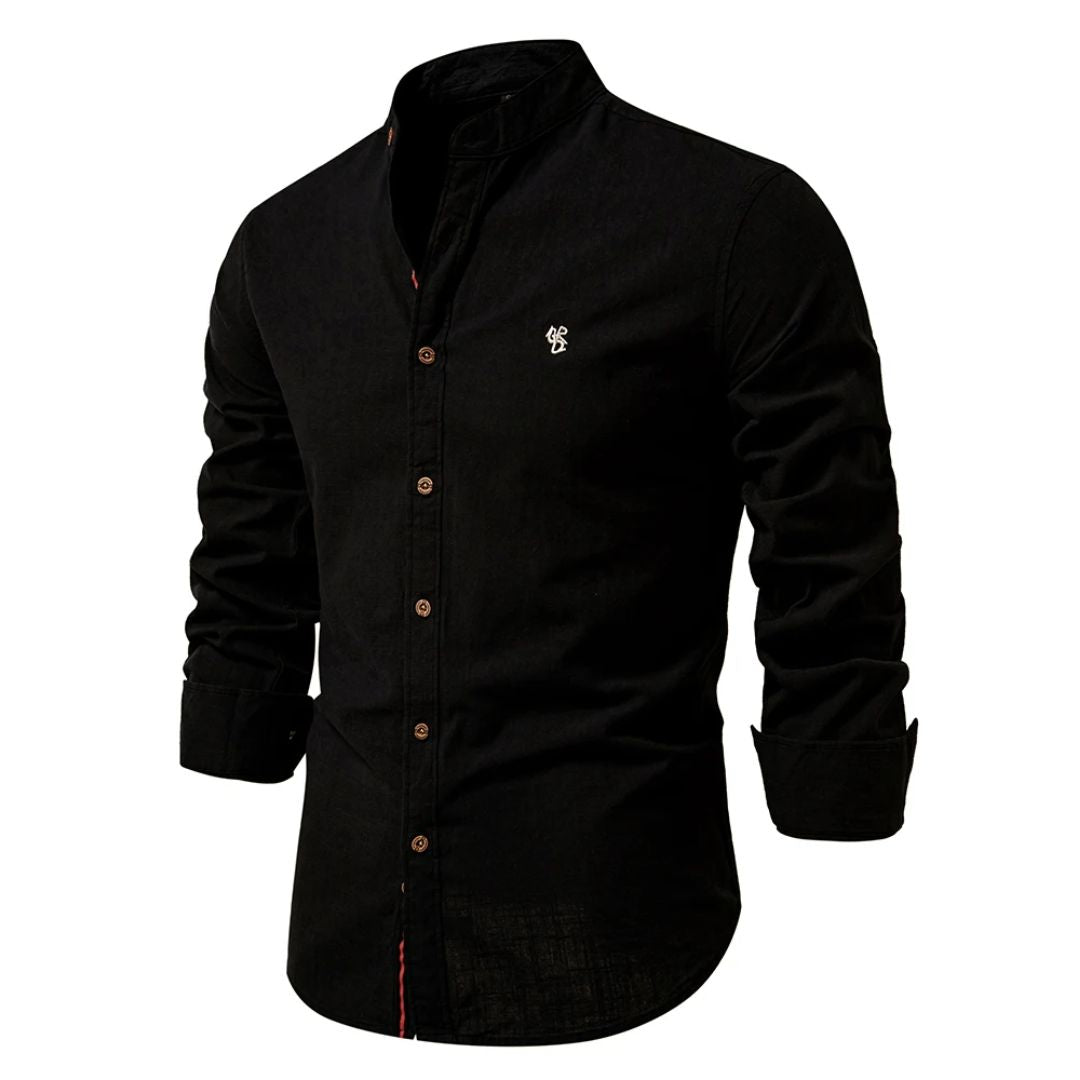 Moderna camicia uomo elegante a manica lunga, essenziale per la moda maschile e un look sofisticato e attuale.
