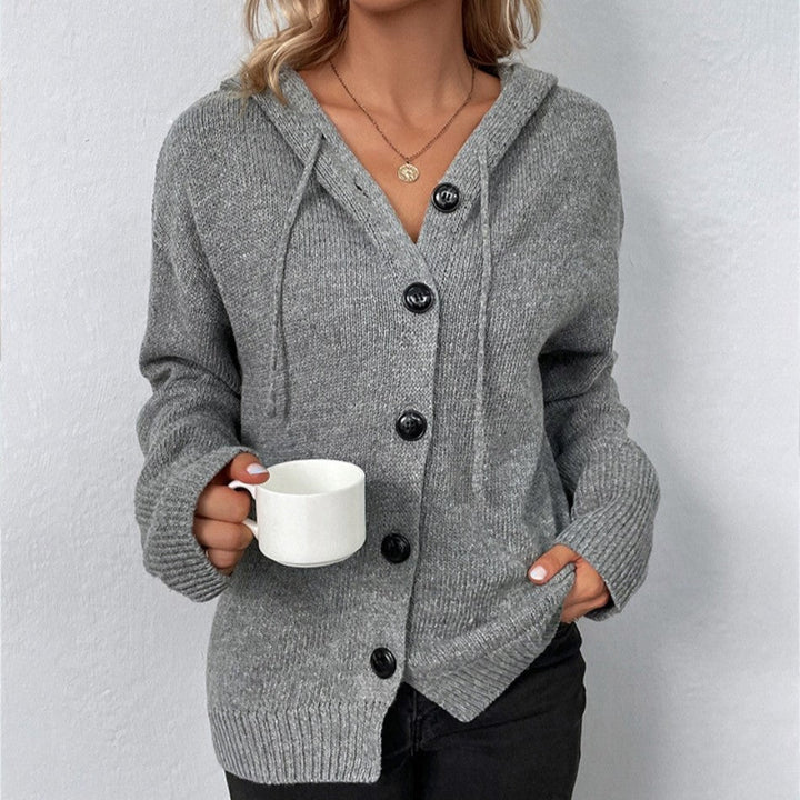 Cardigan donna con cappuccio Vega, stile casual, aperto, perfetto per comfort quotidiano e moda versatile.