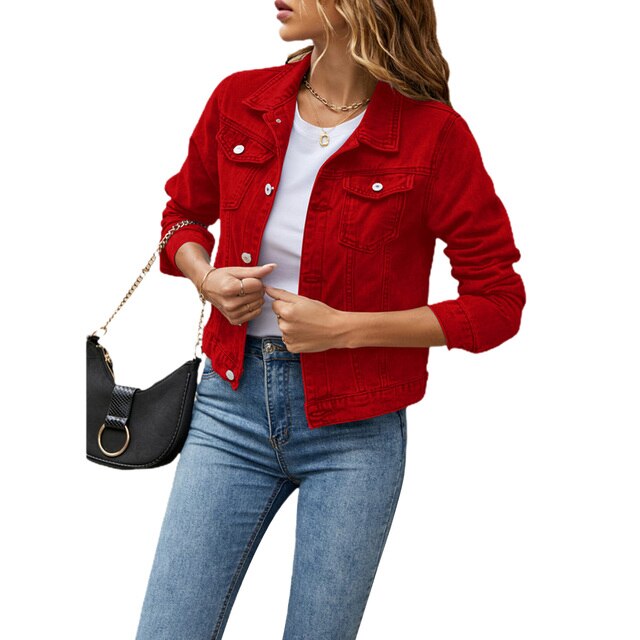 Elegante giacca corta da donna in denim, essenziale per moda femminile e outfit versatili e contemporanei.