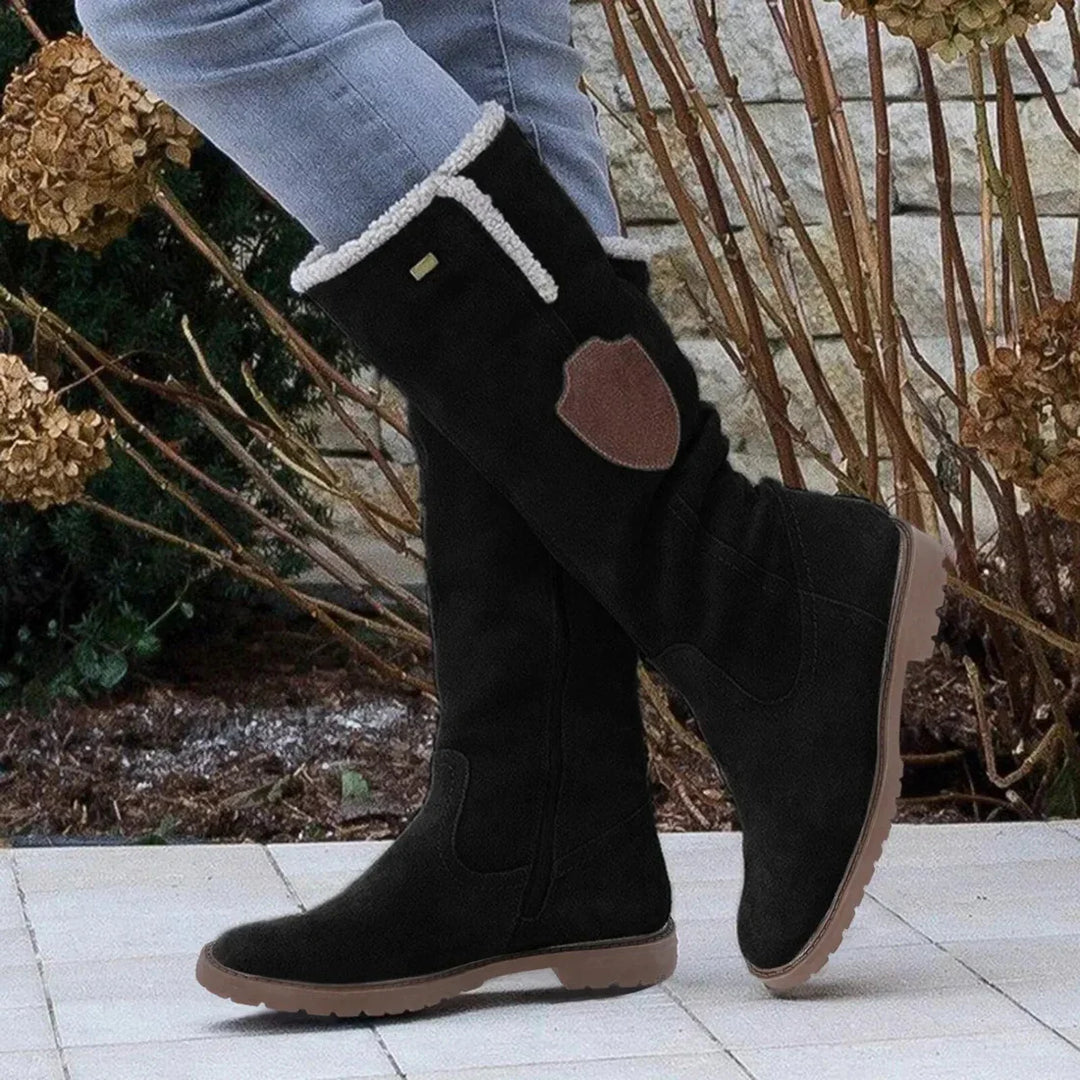 Stivali invernali da donna al ginocchio, super caldi e di tendenza, per affrontare il freddo con stile e comfort.