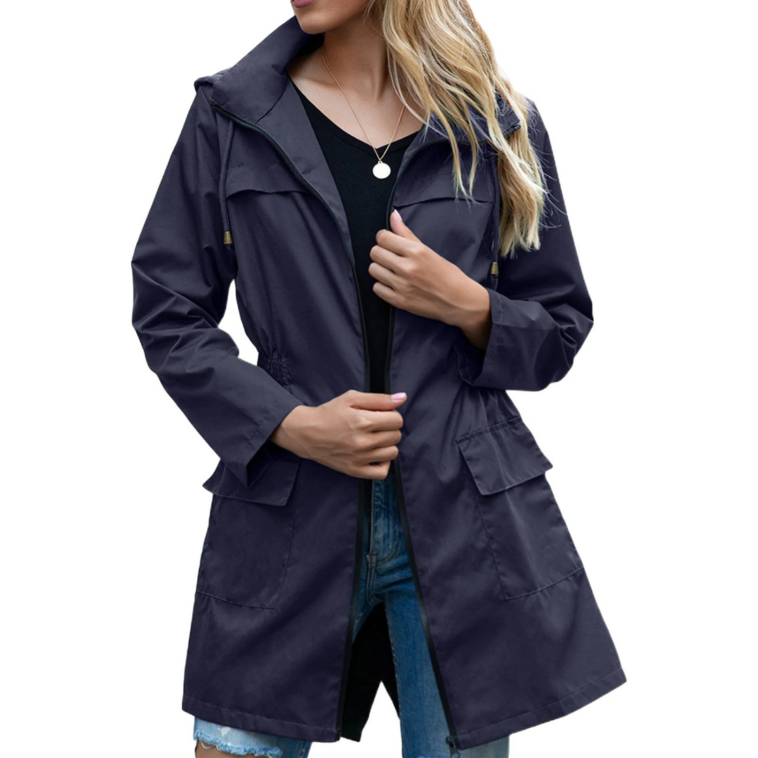 Trench impermeabile donna leggero, giacca elegante e versatile per abbigliamento pioggia e capo esterno.