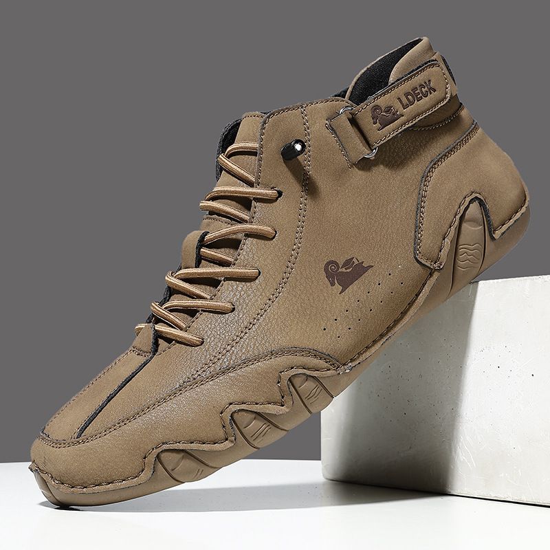 Sneakers unisex primavera autunno, design a piedi nudi, antiscivolo e traspirante per comfort.