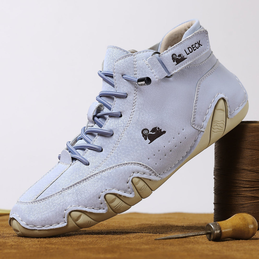 Sneakers ortopediche uomo traspiranti e idrorepellenti per comfort quotidiano e benessere autunnale.