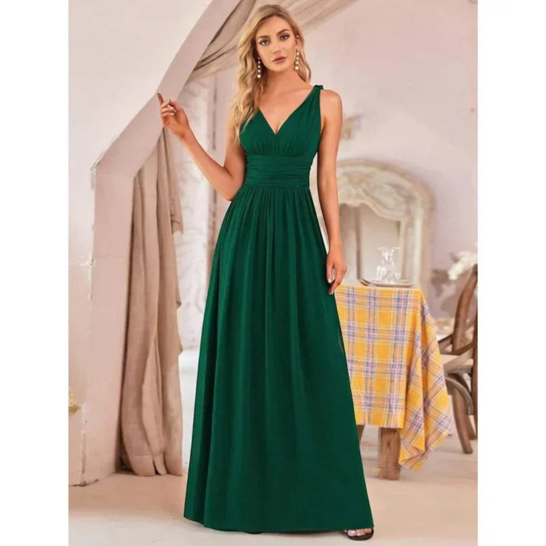 Vestito da sera maxi donna senza maniche, ideale per matrimoni, feste ed eventi eleganti.