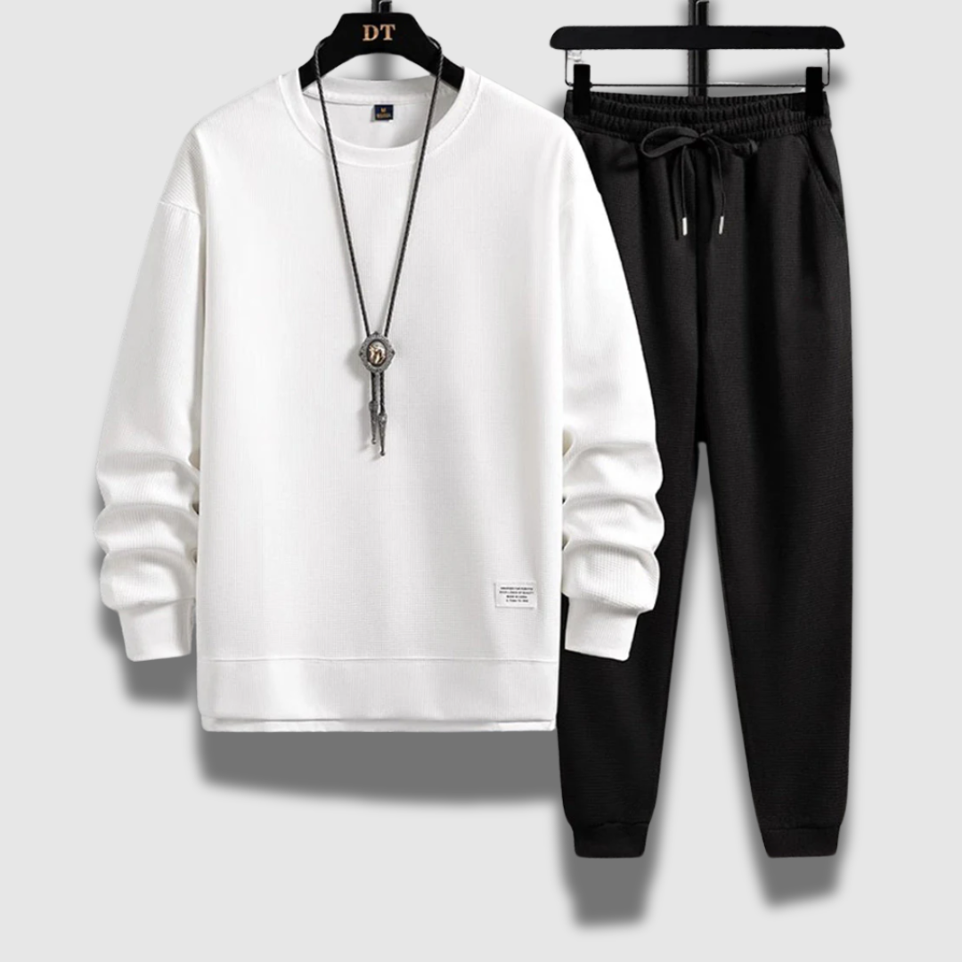 Set da jogging uomo premium: completo sportivo due pezzi per massimo comfort e stile casual moderno.