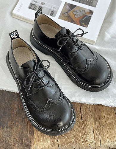 Scarpe basse donna stile classico Oxford, con punta quadrata ampia. Perfette per primavera e autunno, comode ed eleganti.