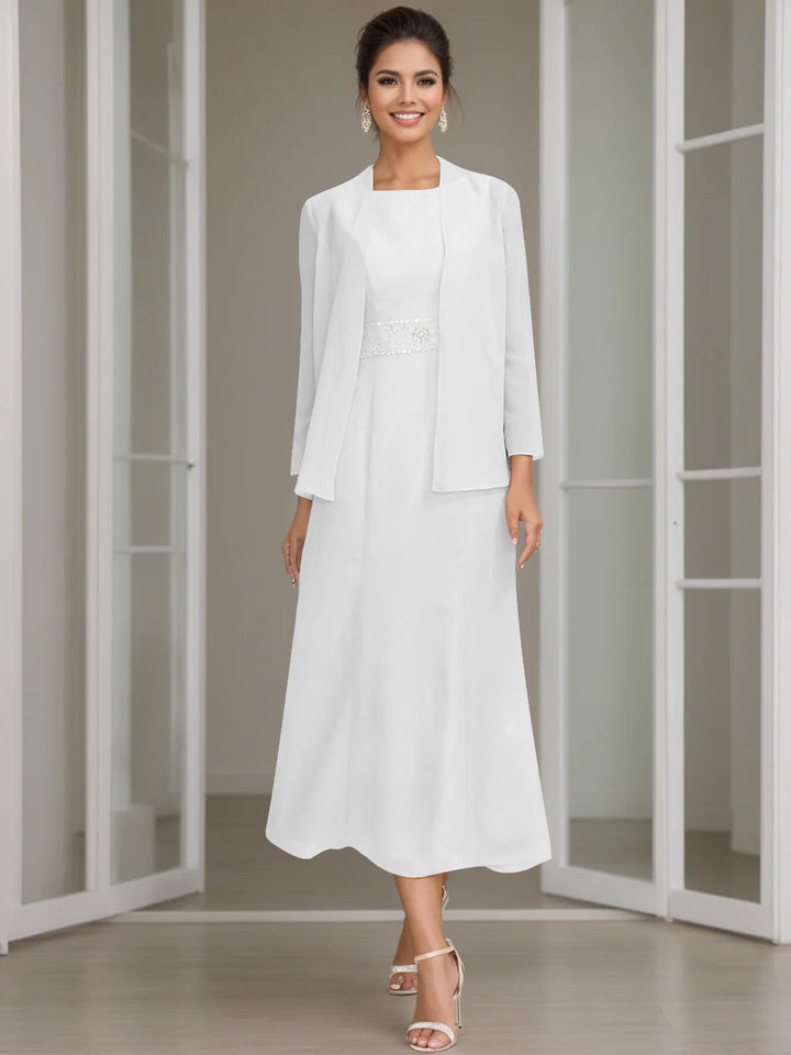 Abito da sera con giacca formale, perline e vestito midi, eleganza per moda donna.