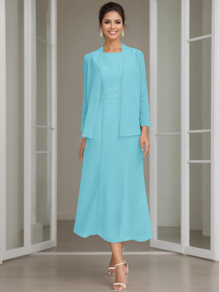 Abito cerimonia donna elegante, giacca con dettagli sofisticati e design midi.