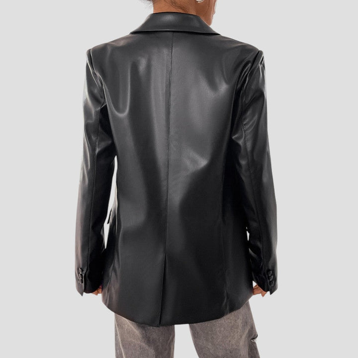 Giacca blazer donna oversize nera, ideale per abbigliamento versatile e moda femminile. Stile moderno e rilassato.