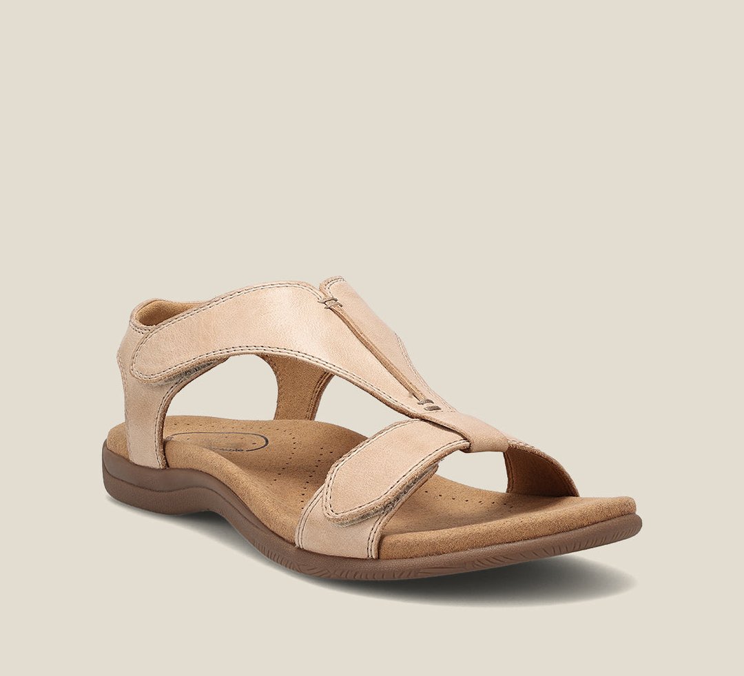 Sandali estivi da donna con cinturino regolabile, ideali per look casual chic. Calzature moda eleganti e comode.