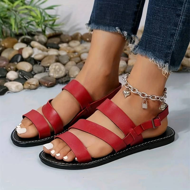 Sandali donna estivi neri a tre fasce, versatili ed eleganti. Scarpe estive comode per ogni occasione.