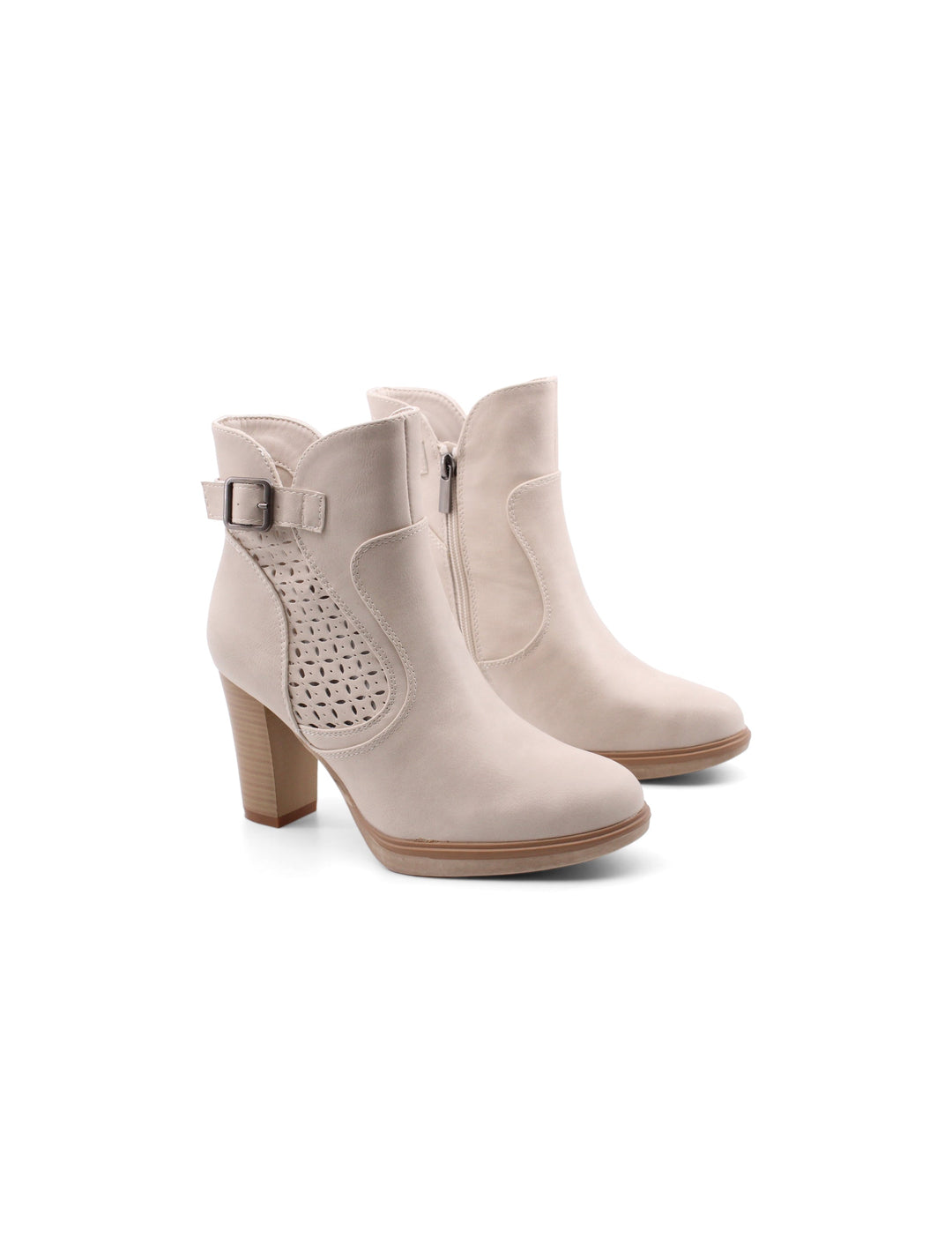 Tronchetti donna beige traforati con tacco e plateau, perfetti per un look estivo elegante e alla moda.