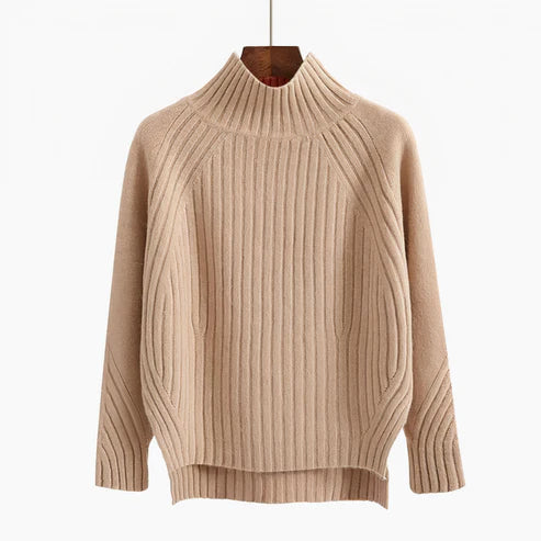 Maglione dolcevita da donna morbido e caldo, perfetto per l'inverno. Abbigliamento femminile confortevole.