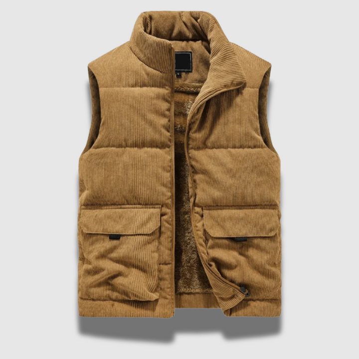 Gilet uomo invernale con vestibilità sartoriale, per un look classico e sofisticato. Abbigliamento moda uomo.